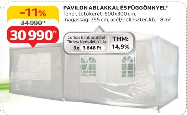 Pavilon ablakkal és függönnyel