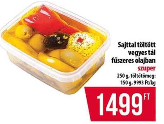 Sajttal töltött vegyes tál fűszeres olajban